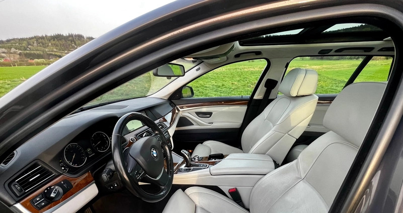 BMW Seria 5 cena 72000 przebieg: 278000, rok produkcji 2013 z Pionki małe 781